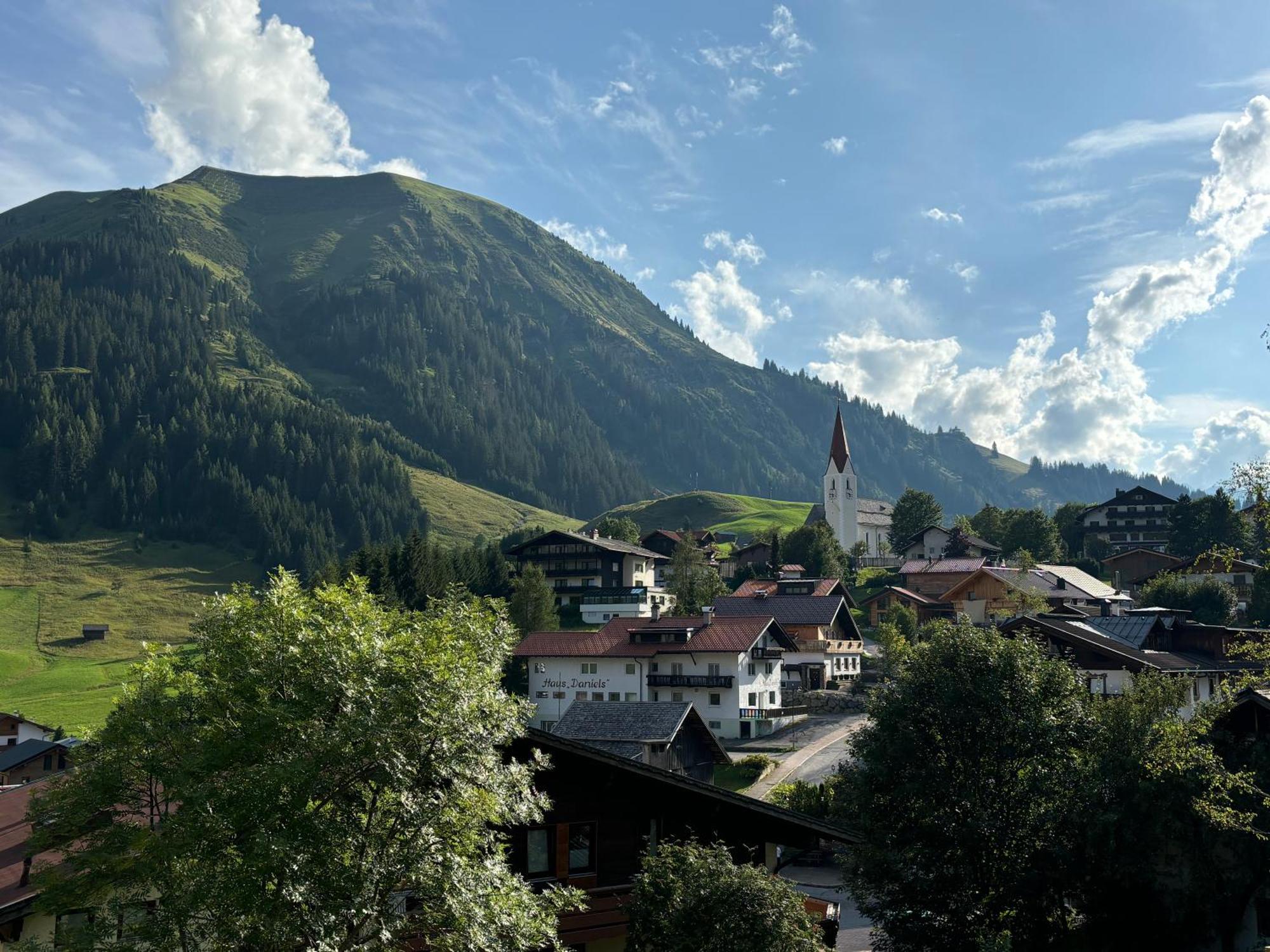 Berwang Chalets - Enzian Экстерьер фото